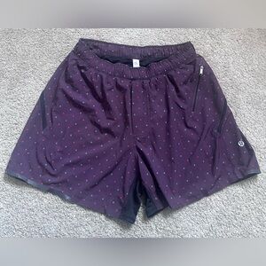 Lululemon Athletic Shorts - Mens S, purple